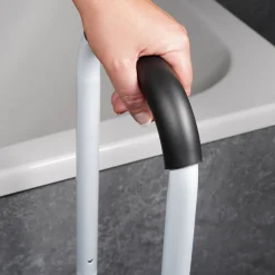 Aidapt opstapje met handvat Outlet