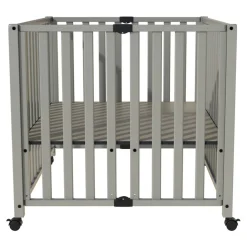 Bebies First Baby Box Met Wieltjes Sarah Hot