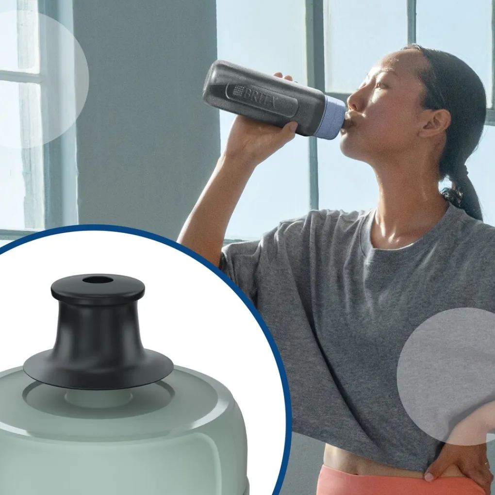 BRITA Waterfilterfles Active 0.6L Donkergroen inclusief 2 MicroDisc Single Unit Hot