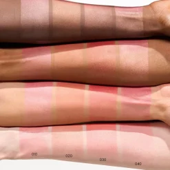 Catrice 020 Peache Breeze Soft Glam Baked Blush Hot