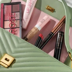 Catrice Aloe Vera 060 Cranberry Crush Eyeshadow Stick Online