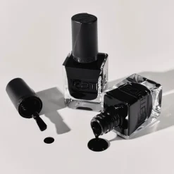 Catrice Gel Affair 37 Black To The Roots Nagellak Hot