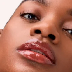 Catrice Gloss Obsessed 050 The Glossfather Lip Glaze