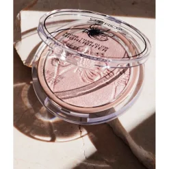Catrice More Than Glow Supreme Rose Beam Highlighter Sale