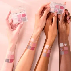 Catrice Tiny Treasures 020 Wild Berry Eyeshadow Palette Hot