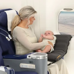 Deryan AirTraveller Vliegtuigbedje reiskussen inclusief matras Online