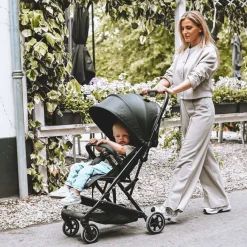Deryan Easy Luxe Lichtgewicht Buggy + Regenhoes – Compact & Comfortabel Hot