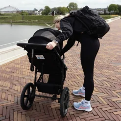 Deryan Luxe Bolt hardloop kinderwagen inclusief muggennet en pomp Outlet