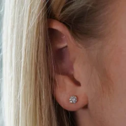 Di Lusso 14K Gouden Oorstekers – 0.90 ct Lab Grown Diamant