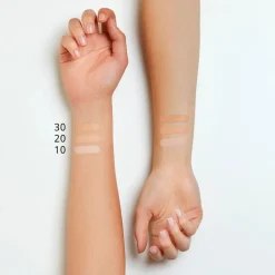 Essence 10 Matt Naturelle Coverstick Hot