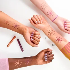 Essence Colour It! 02 Dark Cherry Metallic Liquid Eyeliner