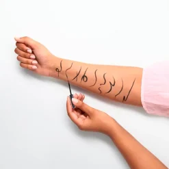 Essence Liquid Ink 01 Black Eyeliner New