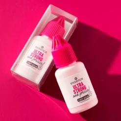 Essence Ultra Strong & Precise! Nagellijm Hot