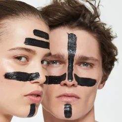 Garnier Skin Naturals Garnier PureActive 3-In-1 Anti-Mee-Eters Gezichtsreiniger met Charcoal Clearance