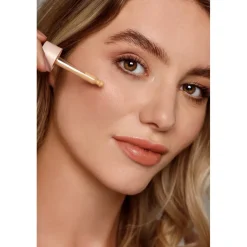 Kruidvat Stay With Me 028 N Medium Biscuit Radiant Matte Serum Foundation Sale