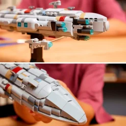 LEGO Star Wars 75405 Home One Starcruiser Online