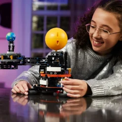 LEGO Technic 42179 De Aarde En De Maan In Beweging Clearance