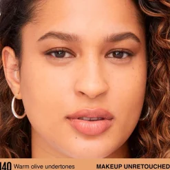 Maybelline New York Superstay 140 Lumi Matte Foundation New