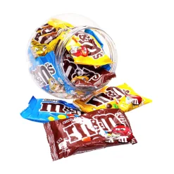 M&M's choco, peanut & crispy chocolade mix Discount