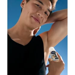 Nivea Men Black & White Invisible Ultimate Impact Antitranspirant Roller Hot