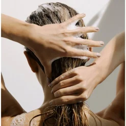 Nivea Volume Wonder Shampoo Discount