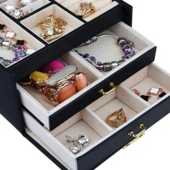 UNIQ Nellia Sieradendoos New