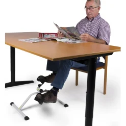 VirtuFit V1 Stoelfiets Bewegingstrainer / Fietstrainer